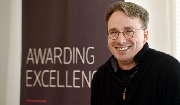 Linus Torvalds说那些对人工智能奇点深信不疑的人显然磕了药