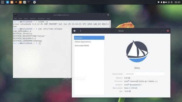 Acer C740 Chromebook running Solus Linux