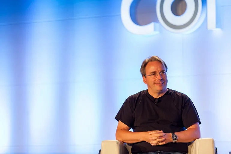 linus-toravlds-linuxcon-toronto.webp