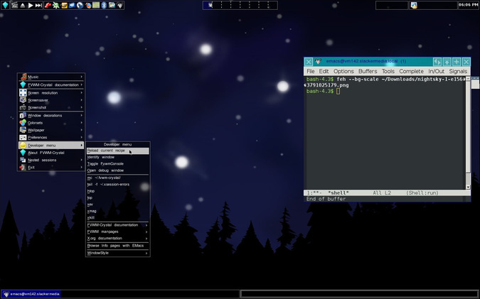 FVWM-crystal running on Slackware 14.2