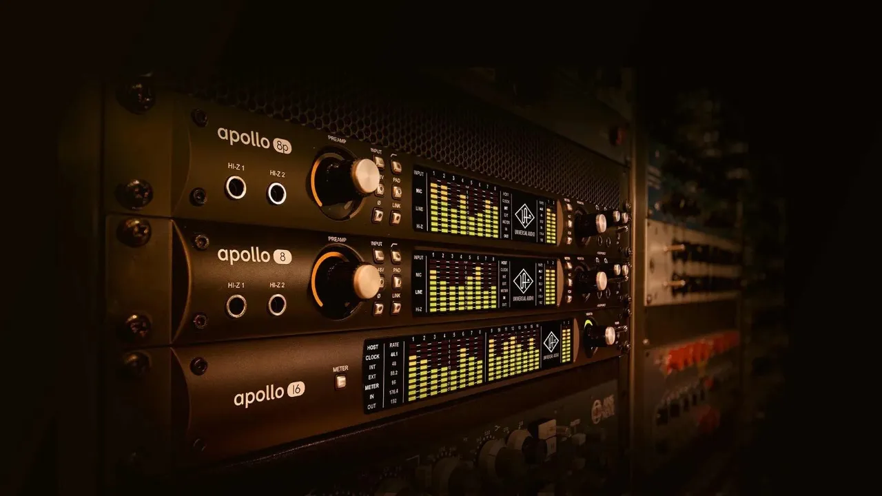 Colorful sound wave graph