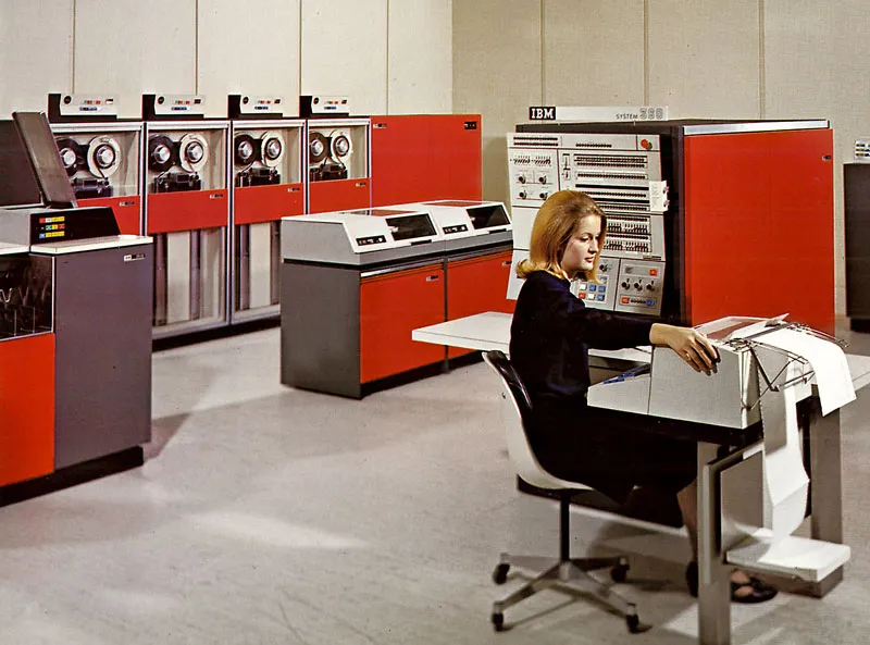 IBM System 360 | 图片来源:IBM