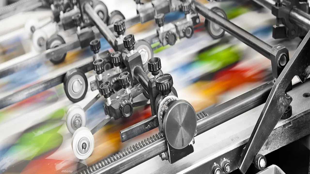 Tips and gears turning